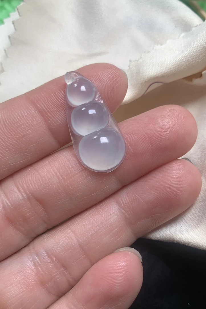 缅料翡翠白冰豆子23.6-11.4-4.7