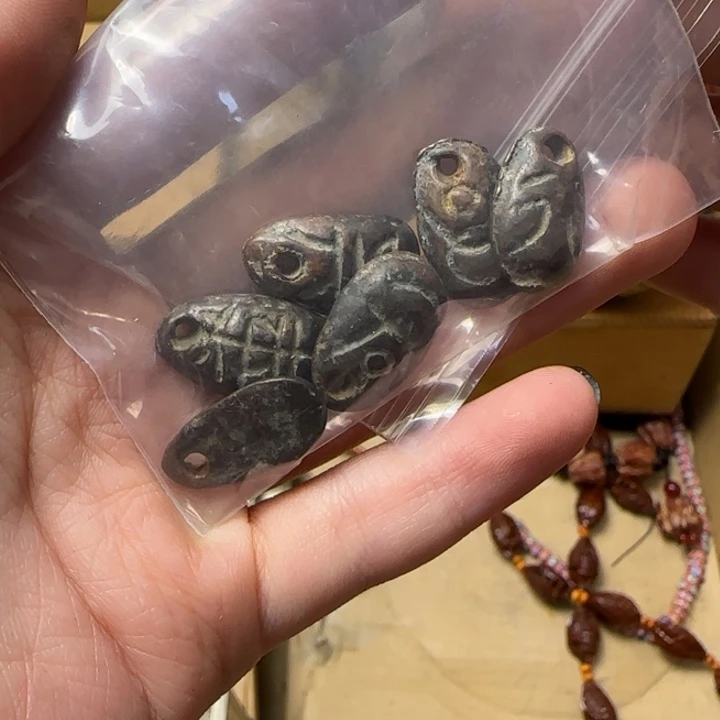 Q*如图所示所拍即所得