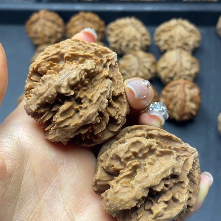 文玩核桃吊坠突突突突突突突