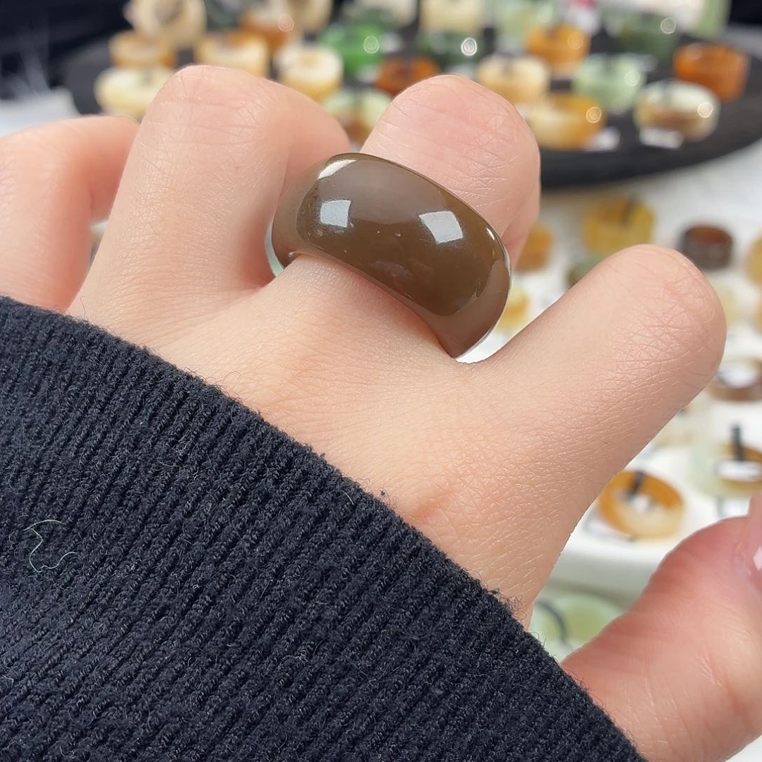 喵****和田玉未镶嵌戒指S8红糖轮胎18.6拍4单