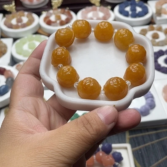 石英质玉（非洲翠）合金手串