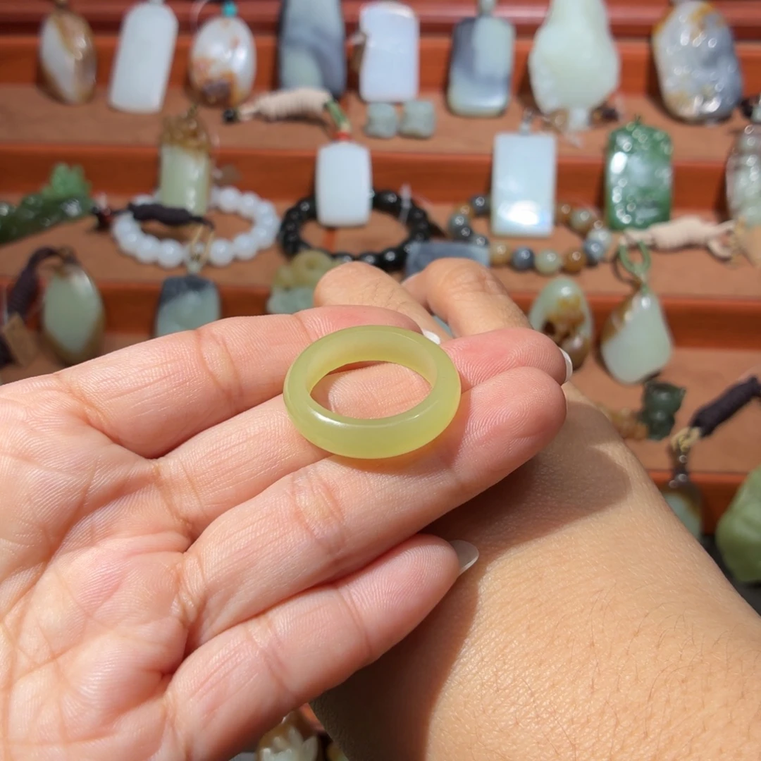 和田玉未镶嵌颈饰19