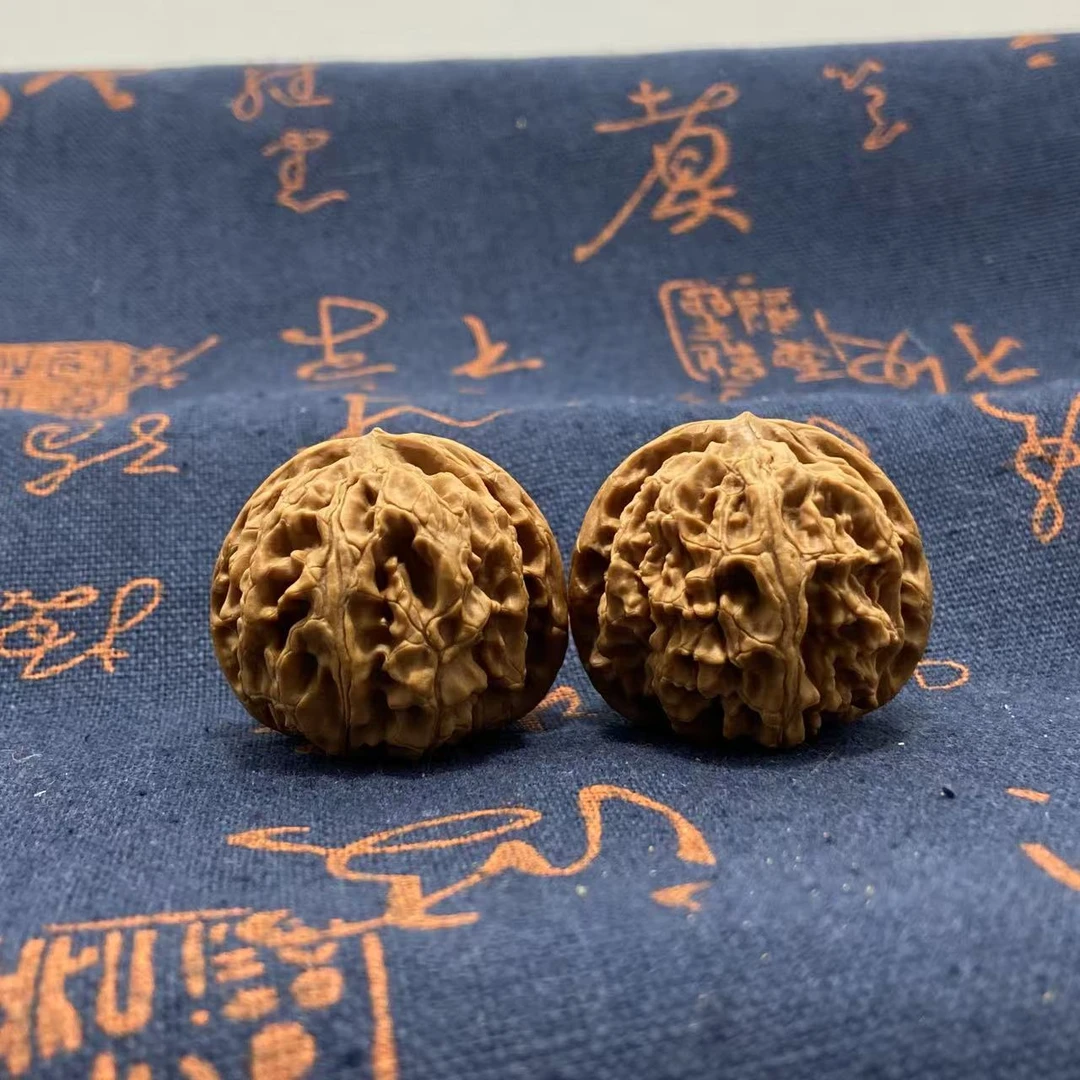 D251苹果园文玩核桃