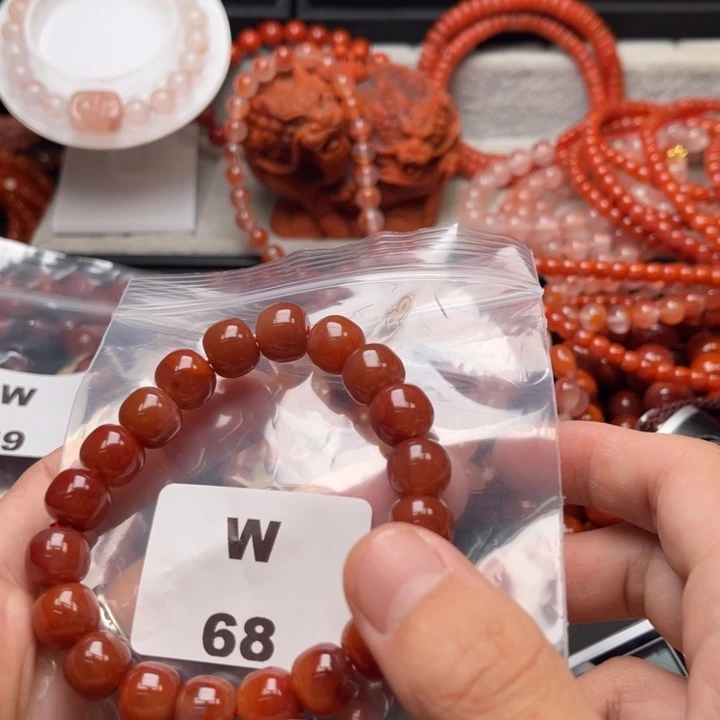 南红玛瑙未镶嵌多样性发货默认微瑕称重10mm