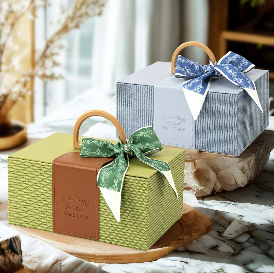 伴手礼端午盒子伴娘绒布手提化妆箱盒生日礼节日礼空盒包装盒喜糖