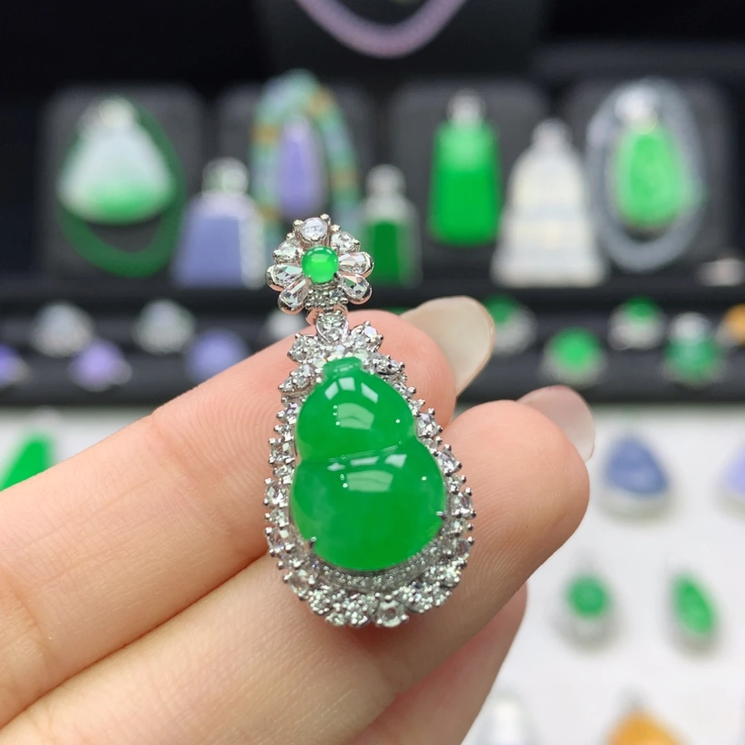 翡翠18K金镶嵌吊坠(不含链)