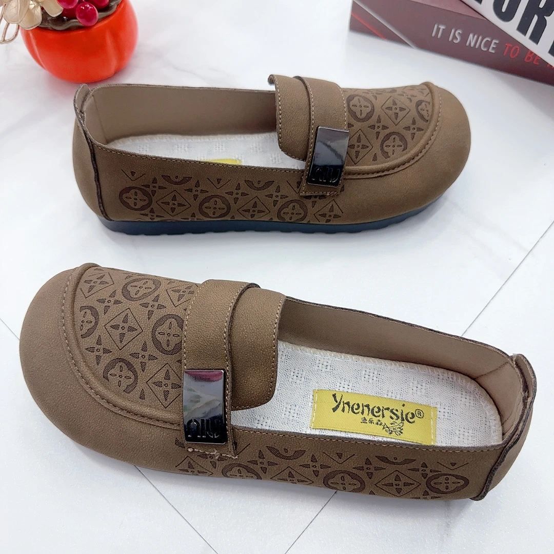 春季时尚平底鞋女单鞋软底复古百搭妈妈鞋软底软绵圆头防滑老北京