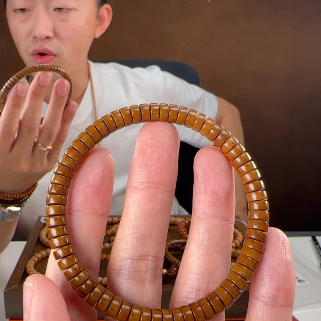 猴头核桃吊坠实心鼠药片