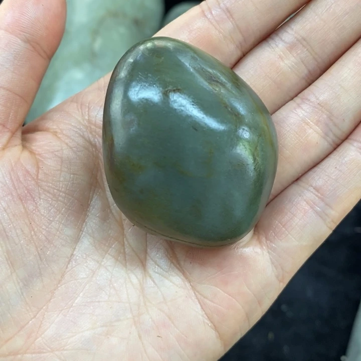 未镶嵌和田玉（糖玉）挂件