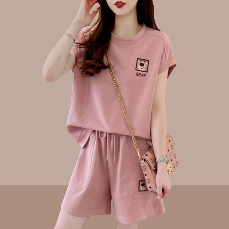 2025年夏季新款清爽透气短袖短裤女宽松休闲运动风简约潮流两件套