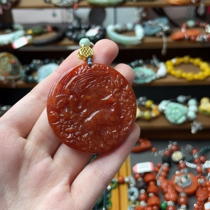 翡翠未镶嵌颈饰饰品