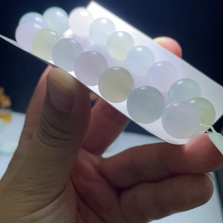 未镶嵌定制翡翠程****8翡翠卡13