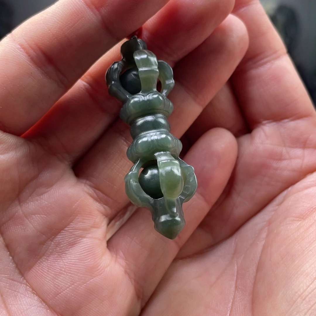 未镶嵌和田玉挂件