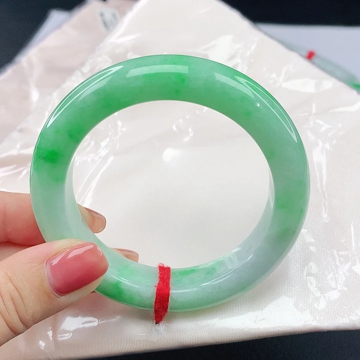 未镶嵌手镯翡翠翡翠728