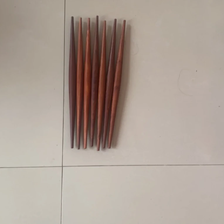 精品双尖头擀面杖一缎光紫檀
