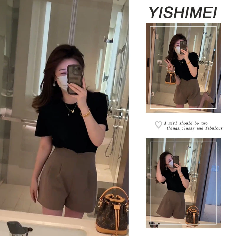 超火夏季穿搭一整套女2025新款时尚百搭短袖上衣休闲短裤两件套