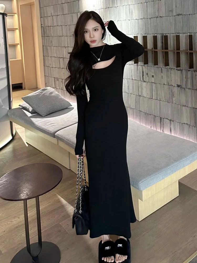 法式轻奢镂空长袖半高领连衣裙女2025秋冬新款收腰包臀打底长裙女