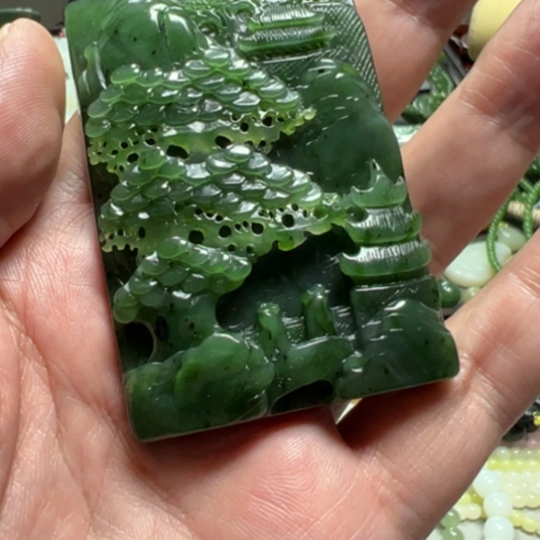 【闪购商品】颈饰未镶嵌和田玉（碧玉）
