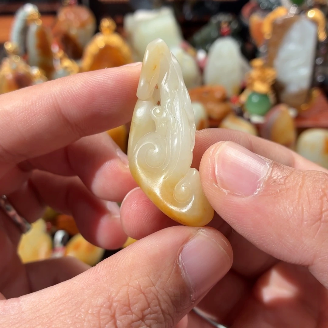 和田玉（子料）未镶嵌颈饰13.7g