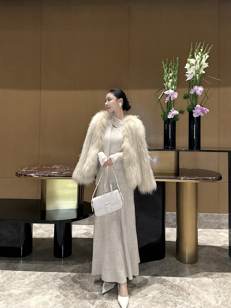 皮草外套女爆款2025新款升级加长款貉子毛双面编织时尚百搭显瘦