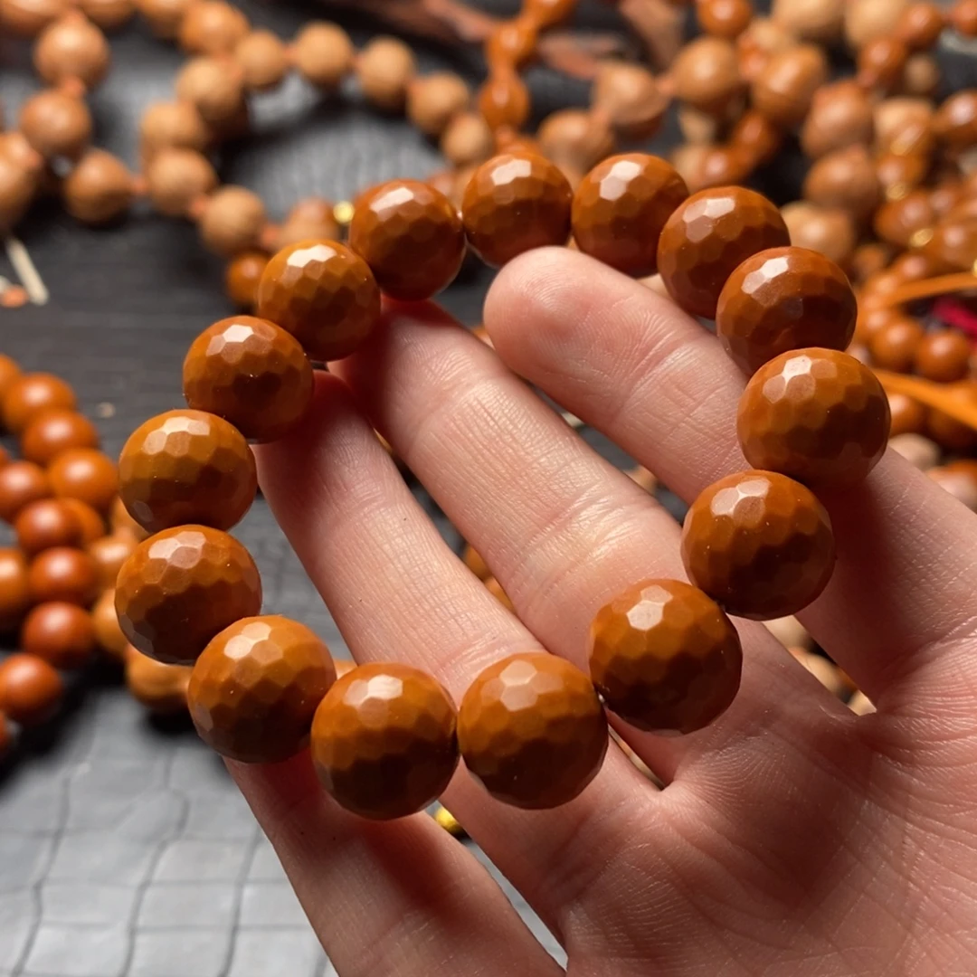 橄榄核吊坠橄榄核