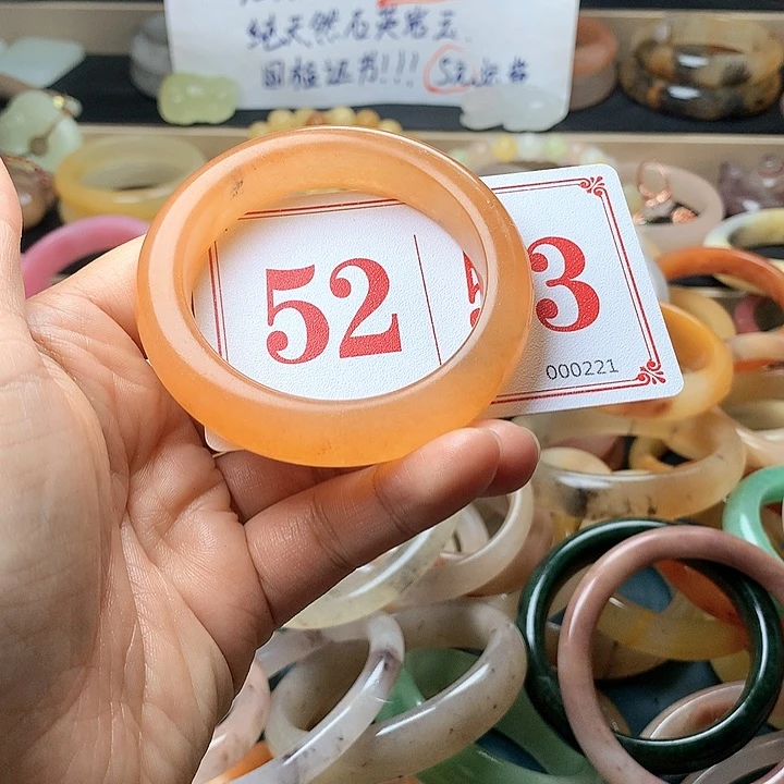 石英质玉（黄龙玉）未镶嵌手镯