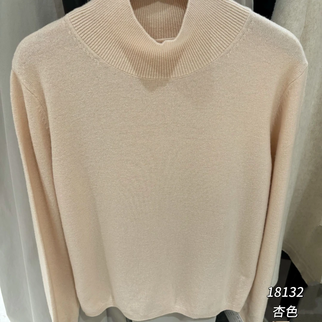 18132（部分无水洗唛介意慎拍）WANGDAN高领净版长袖针织衫