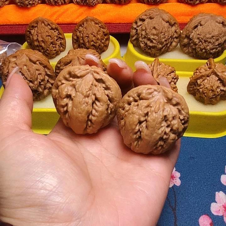吊坠文玩核桃霸王龙的