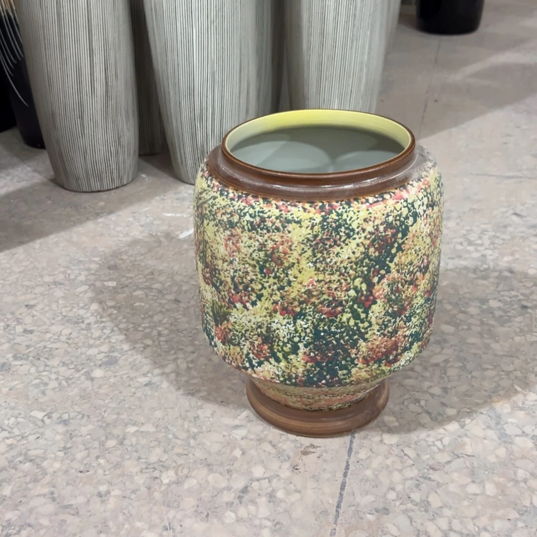 高度28口15无孔瓷器