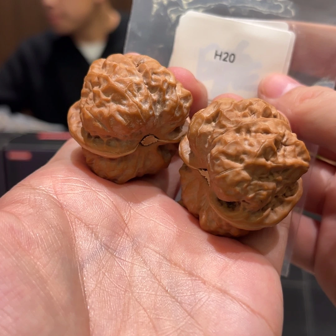 文玩核桃吊坠H20 蛙饼39尺