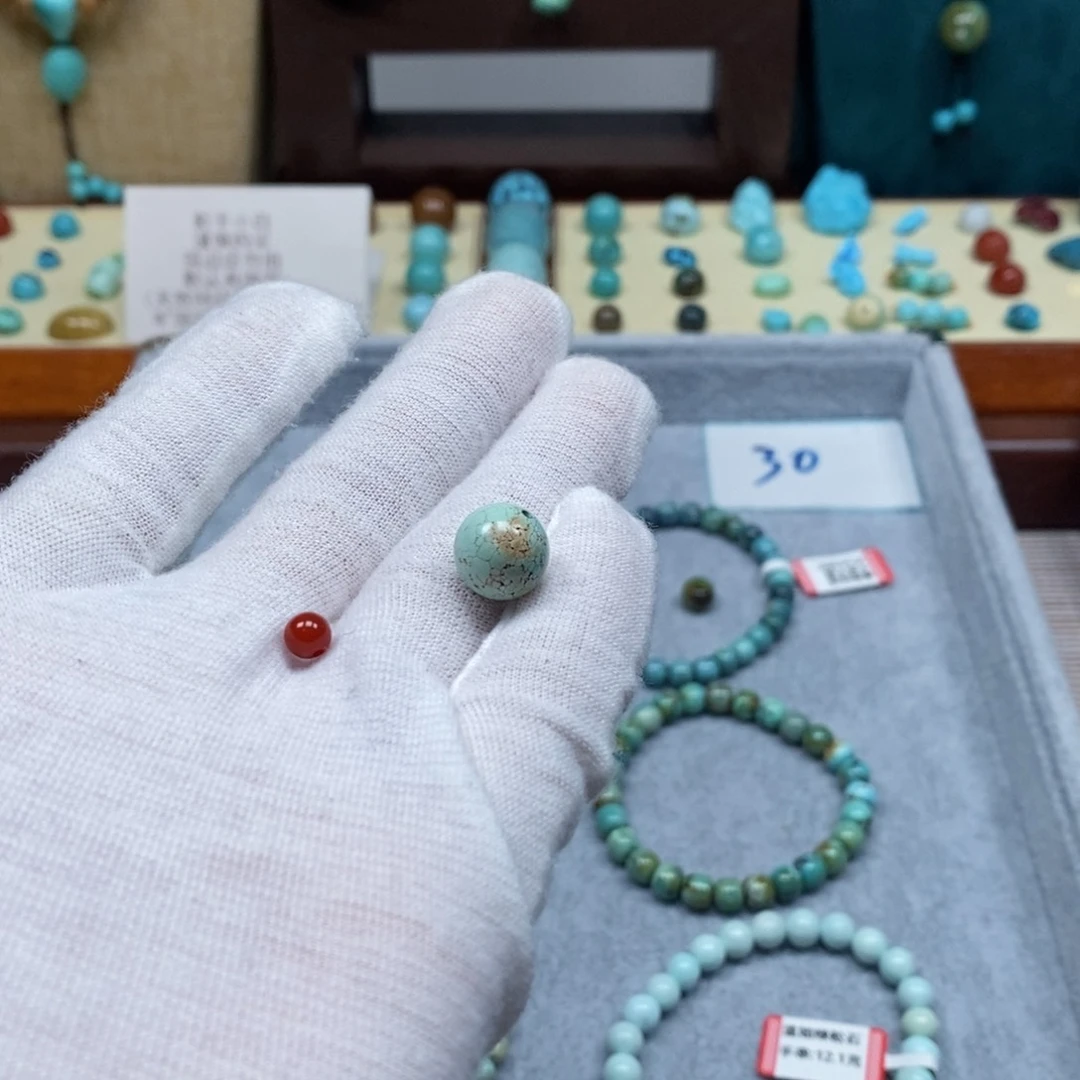 未镶嵌配饰南红玛瑙