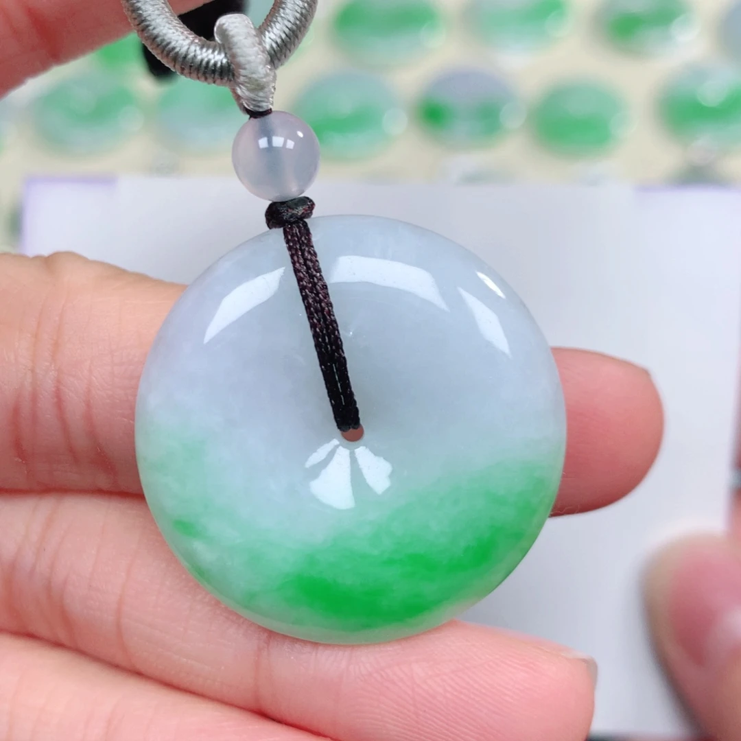 翡翠未镶嵌颈饰30.3-6.7