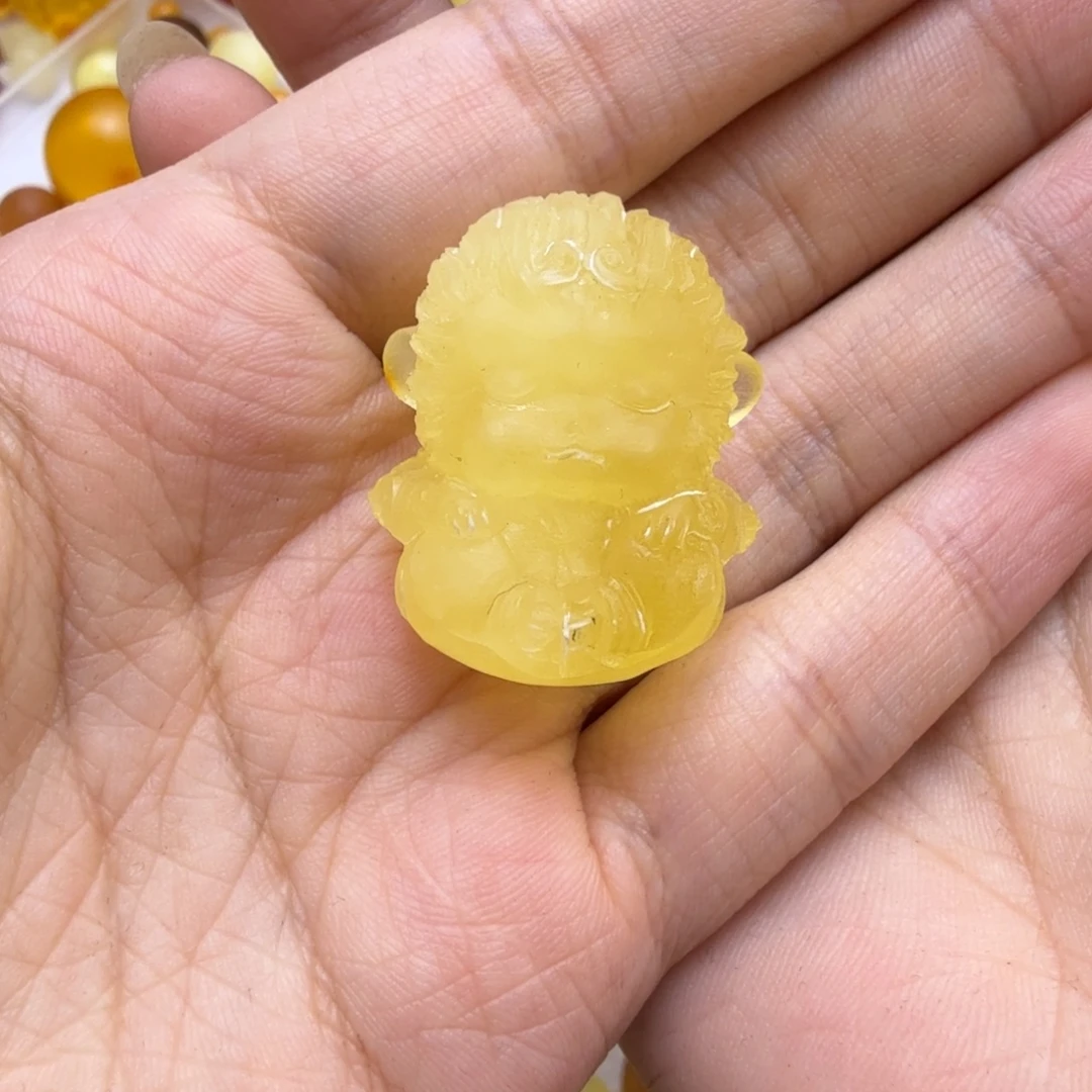 蜜蜡未镶嵌珠宝奇石