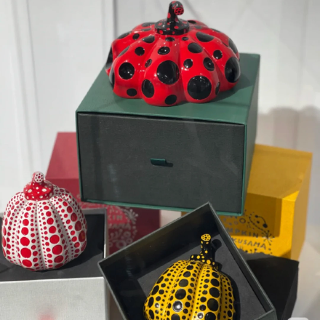 日本限定草间弥生YAYOI KUSAMA设计文创南瓜波点摆件镇纸
