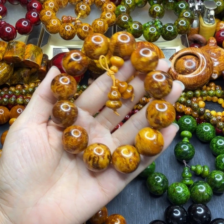 松木琥珀木文玩手串