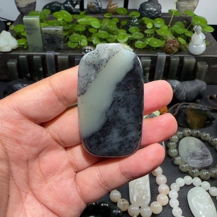 未镶嵌和田玉挂件