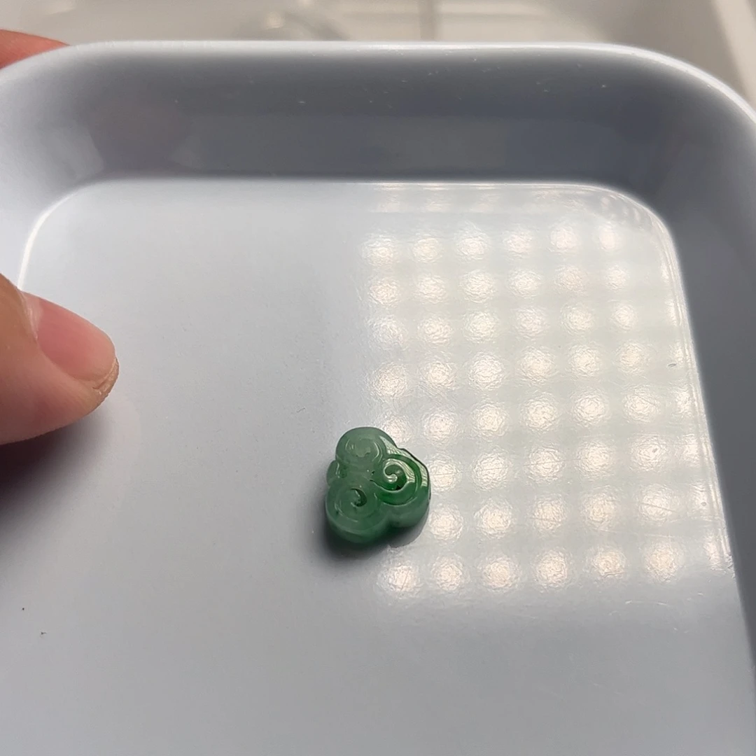 颈饰未镶嵌翡翠天然翡翠