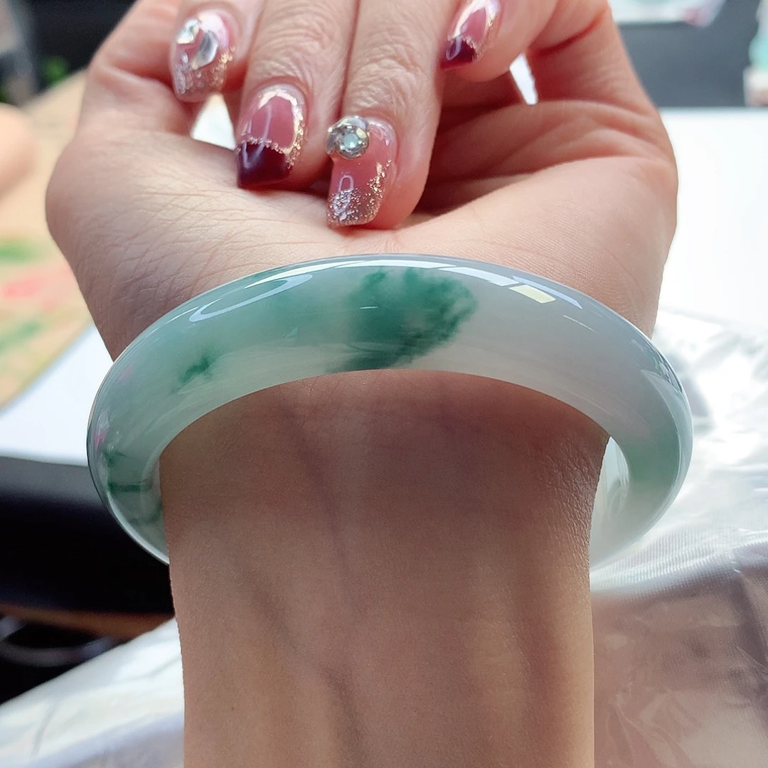 翡翠手镯未镶嵌56-57圈口主播力推