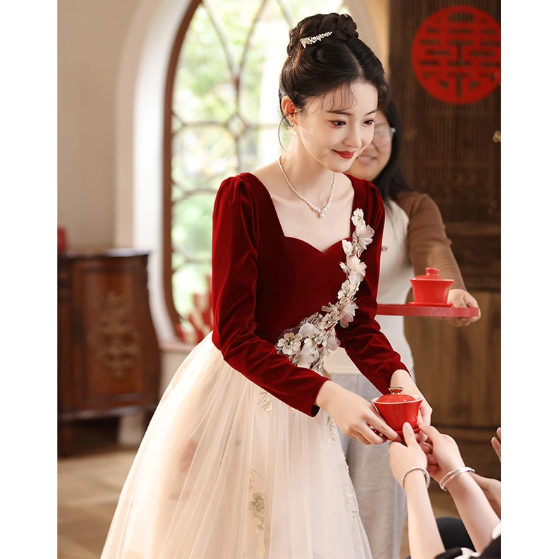敬酒服新娘2025新款订婚晚礼服女连衣裙结婚酒红色回门便装裙