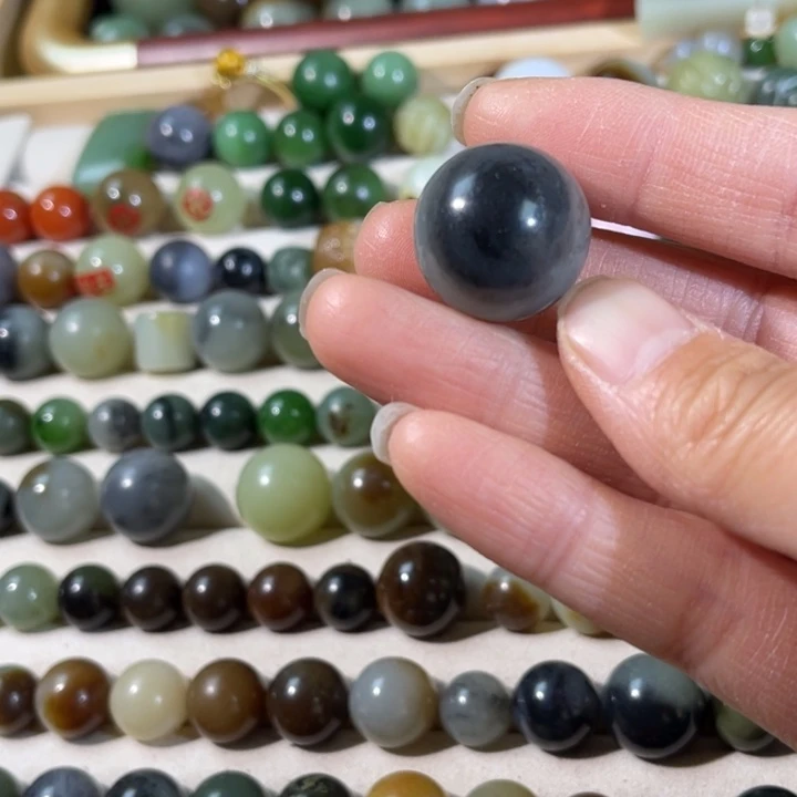 和田玉（糖玉）未镶嵌珠宝半成品