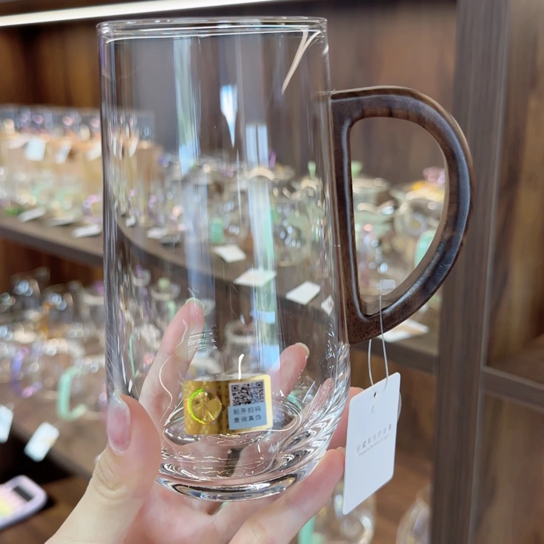 禾器悦灵杯透明色。