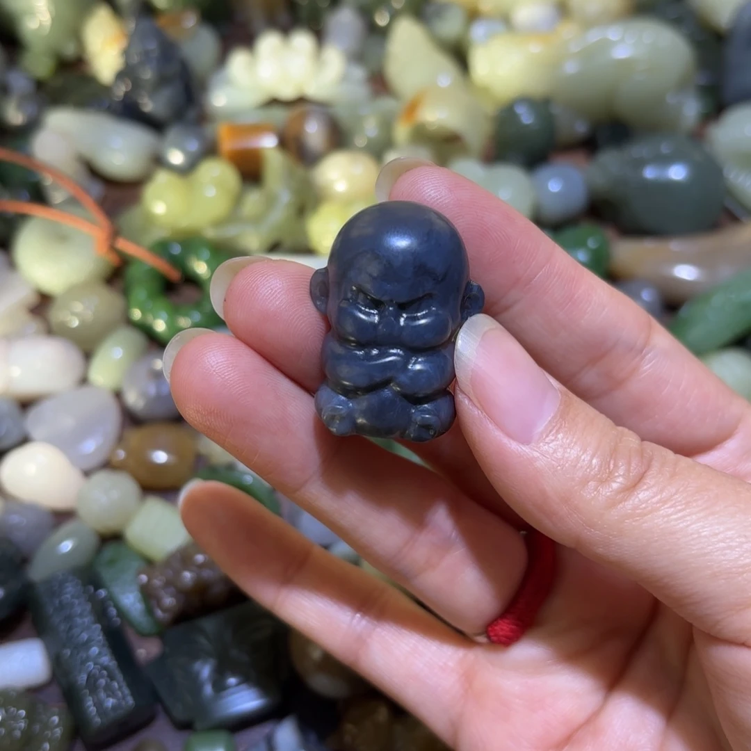 和田玉未镶嵌珠宝半成品