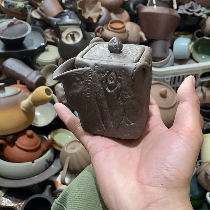 瓷片然后我们的一句对不起自己是为了