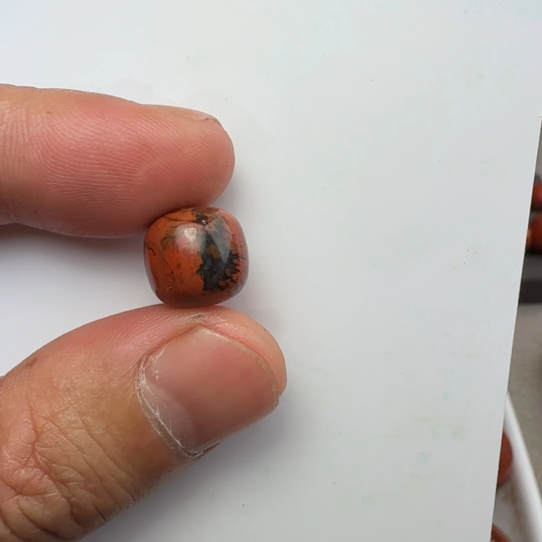 相***门南红玛瑙未镶嵌挂件