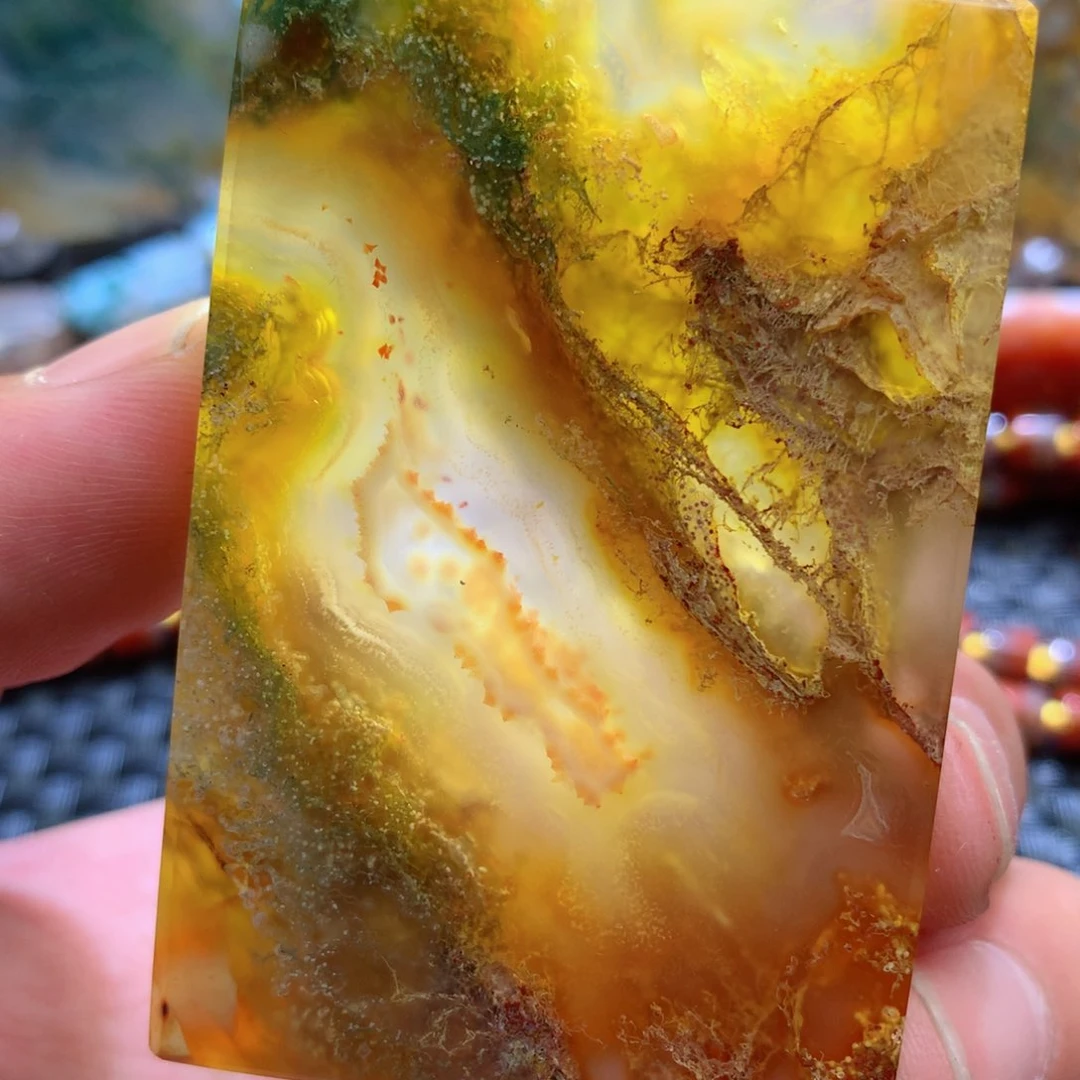 未镶嵌颈饰玛瑙/玉髓工*