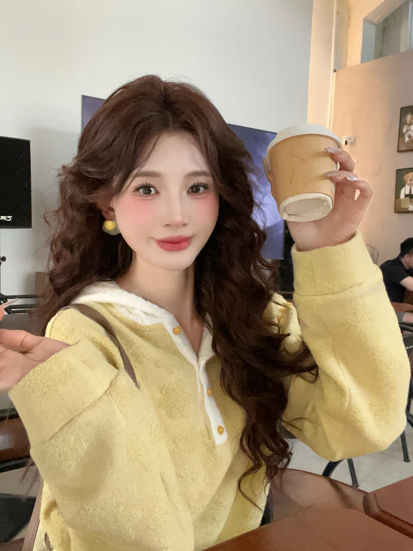 温舒敏【莱茵学廊】复古港风长袖连帽卫衣宽松上衣MJ1689423