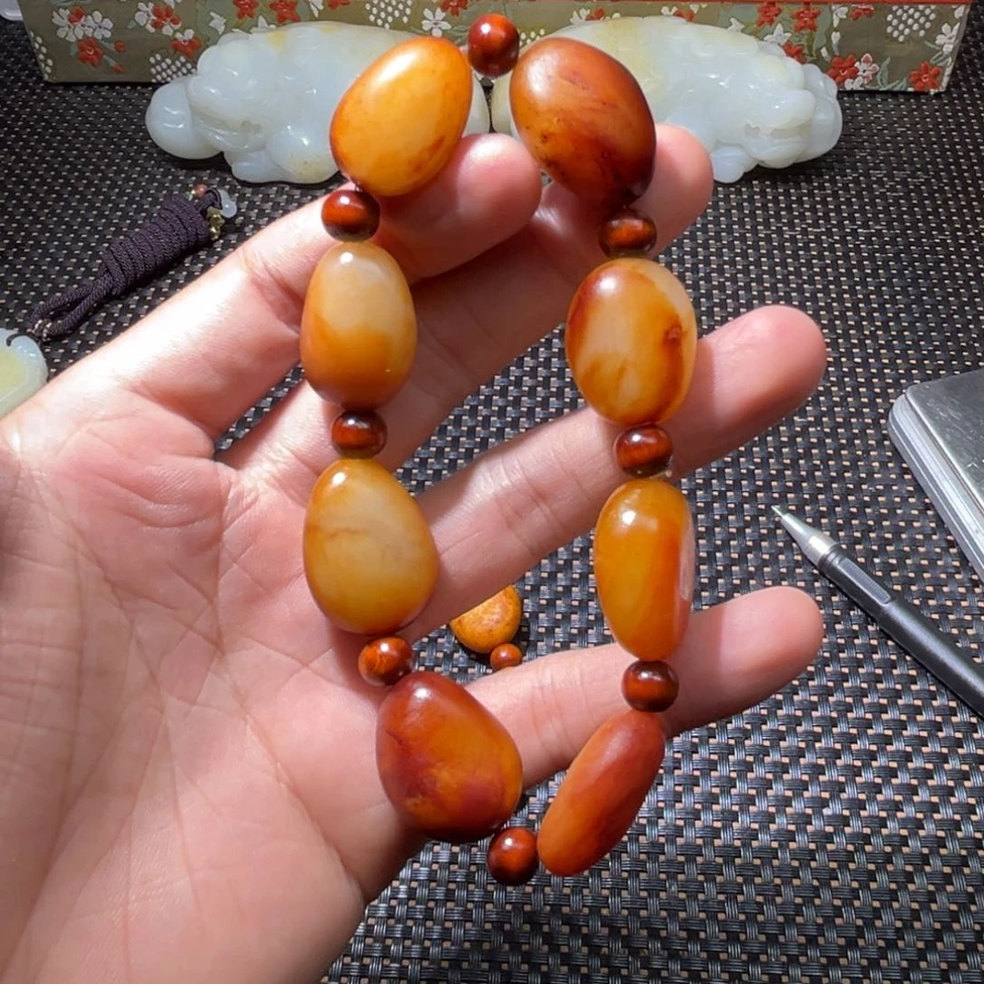 未镶嵌和田玉把件