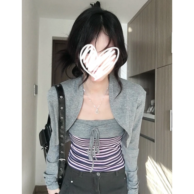 梦优莱网红时尚炸街风长袖套装女秋季新款开衫修身显瘦抹胸背心