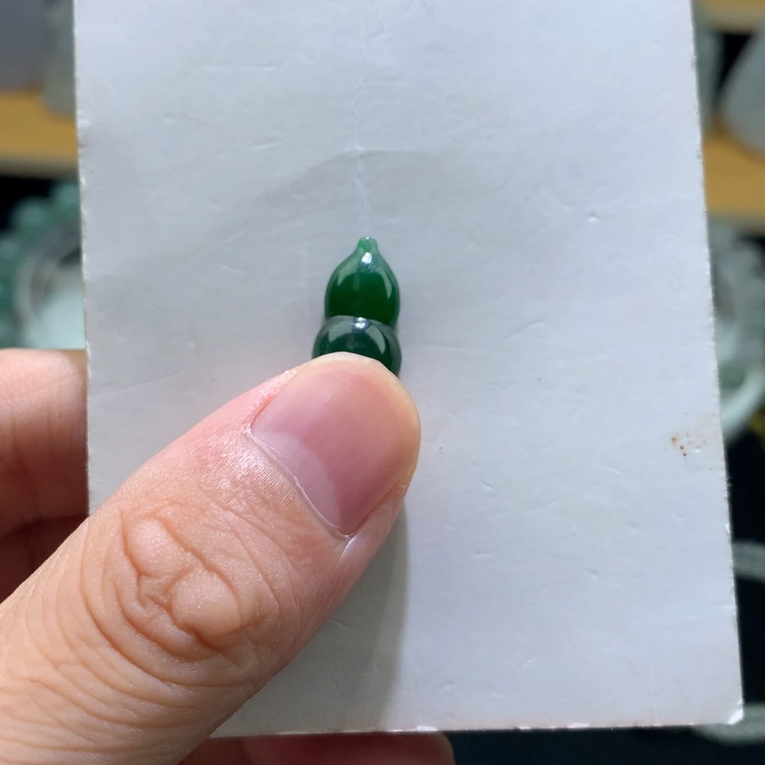 翡翠未镶嵌颈饰22222