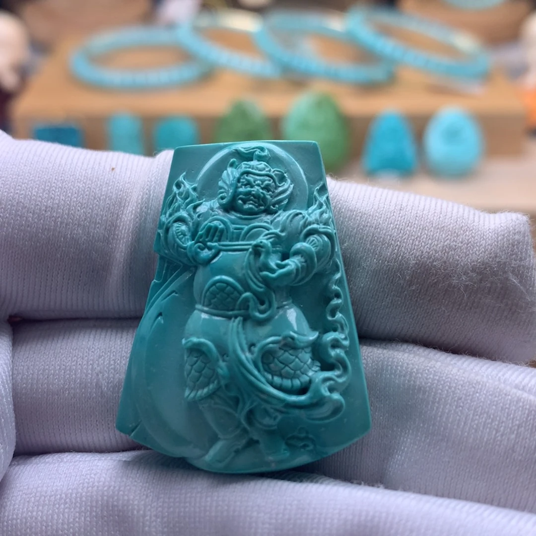 绿松石未镶嵌珠宝奇石